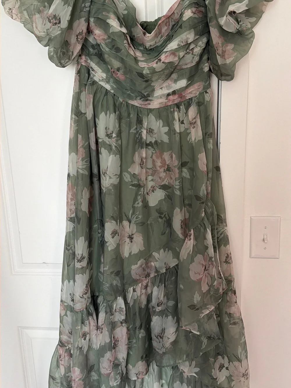 Abercrombie & Fitch Sage Green Floral Maxi Dress